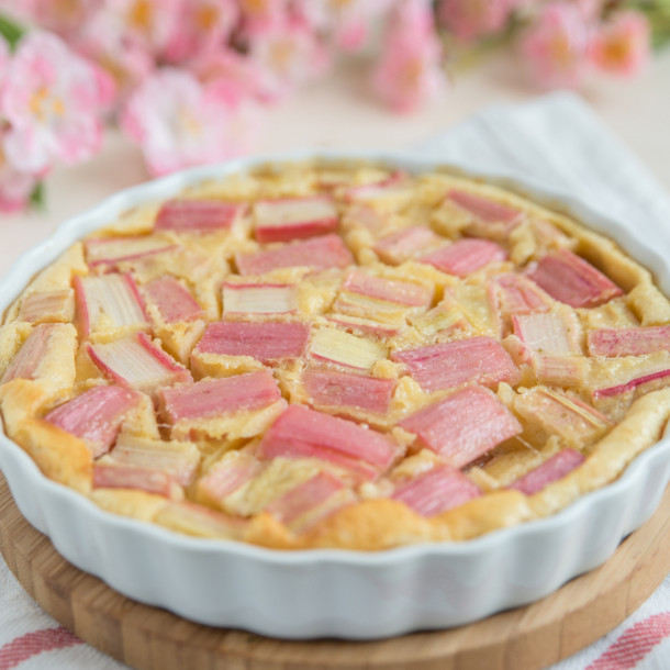 Tarte à la rhubarbe au lait concentré sucré