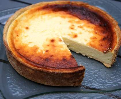 Tarte au fromage blanc (en alsacien, Käsküeche)