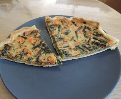 Tarte aux carottes et ses fanes