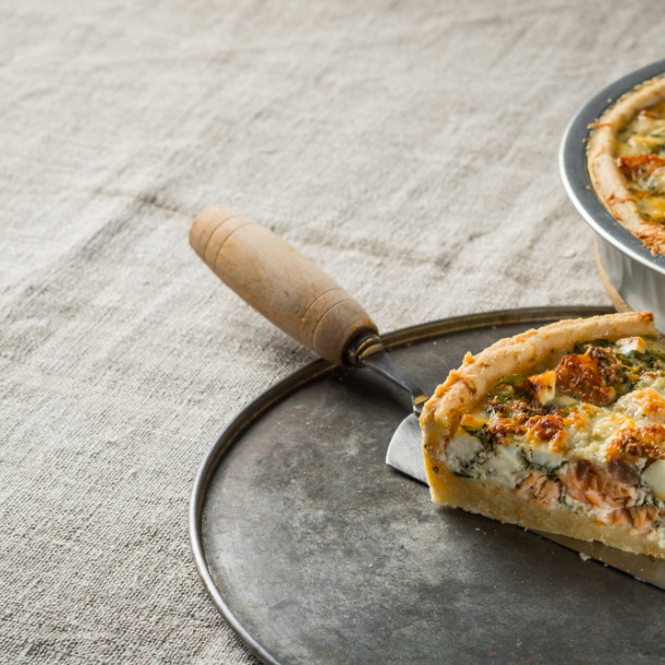 Tarte aux épinards, saumon et chèvre