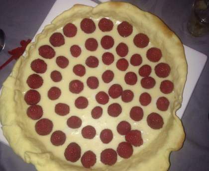 Tarte aux framboises et ganache au chocolat blanc