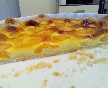 Tarte aux nèfles et à la fleur d'oranger 