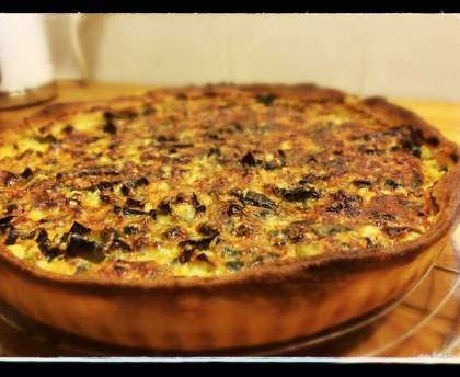 Tarte aux poireaux, lardons et champignons