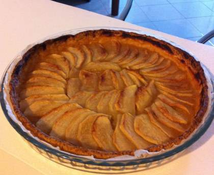 Tarte aux pommes, compote, confiture d'abricot