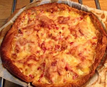 Tarte aux pommes de terre et raclette