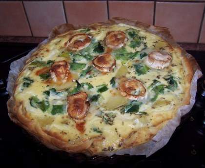 Tarte aux pommes de terre, poireaux et chèvre