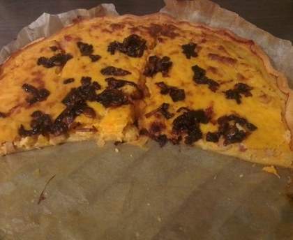 Tarte courge (ou potimarron) aux oignons caramélisés
