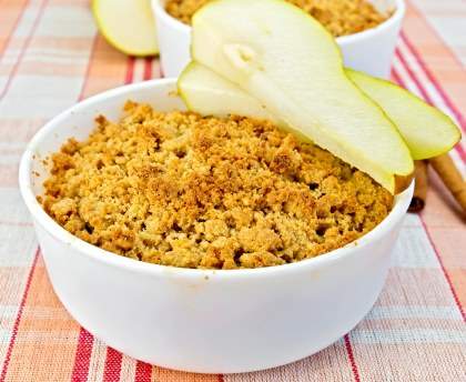 Tarte crumble aux poires et amandes