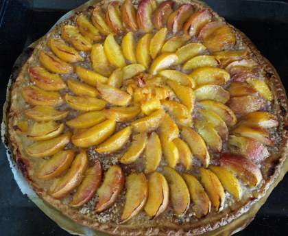 Tarte fine aux pêches