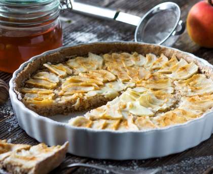 Tarte fine chaude aux pommes acidulées