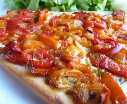 Tarte fondante aux poivrons, tomate et féta