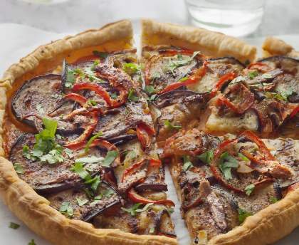 Tarte minute tomates-aubergines-anchois