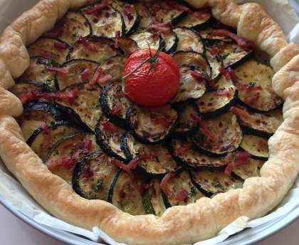 Tarte Rosace de Courgettes aux Epices et bacon fumé