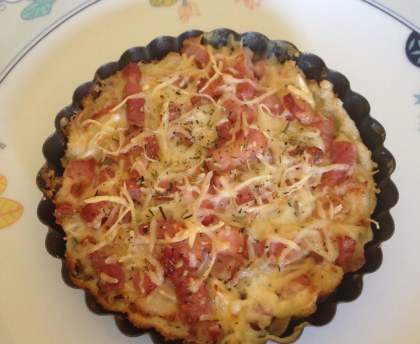 Tarte salée oignons-lardons-chèvre frais