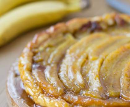 Tarte tatin à la banane flambée