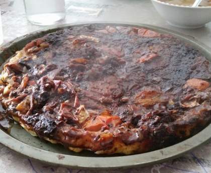Tarte tatin aux tomates et à la tapenade noire