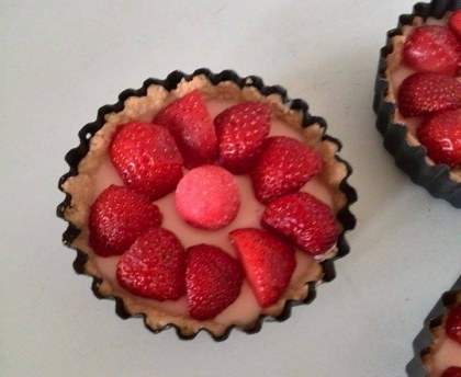 Tartelette de fraise à la crème Tagada