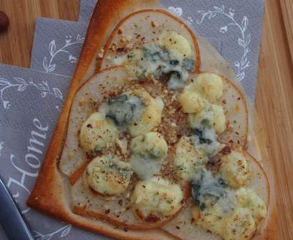 Tartes fines aux poires & bleu d'Auvergne