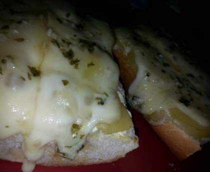 Tartine pommes de terre et St Nectaire