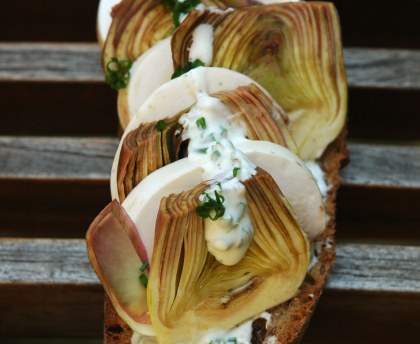Tartines de champignons et poivrade
