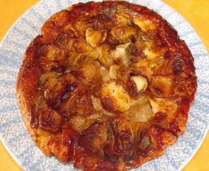 Tatin aux oignons nouveaux