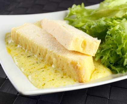 Terrine de poisson et saint-jacques aux herbes