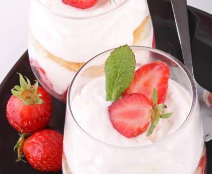 Tiramisu à la fraise sans mascarponne