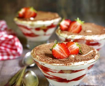 Tiramisu au chocolat et aux fraises