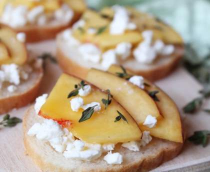 Toasts chèvre et pomme