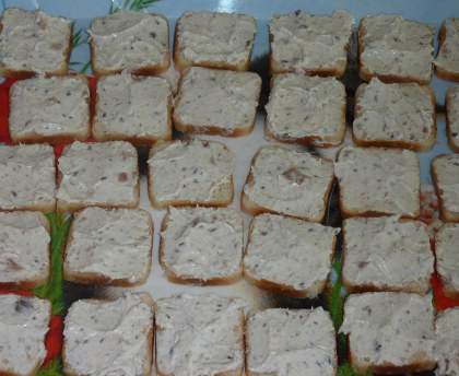 Toasts fromage frais/sardine