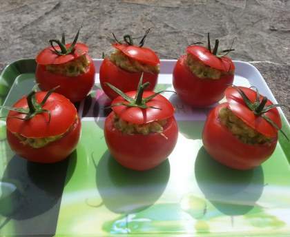 tomates farcies à l'avocat