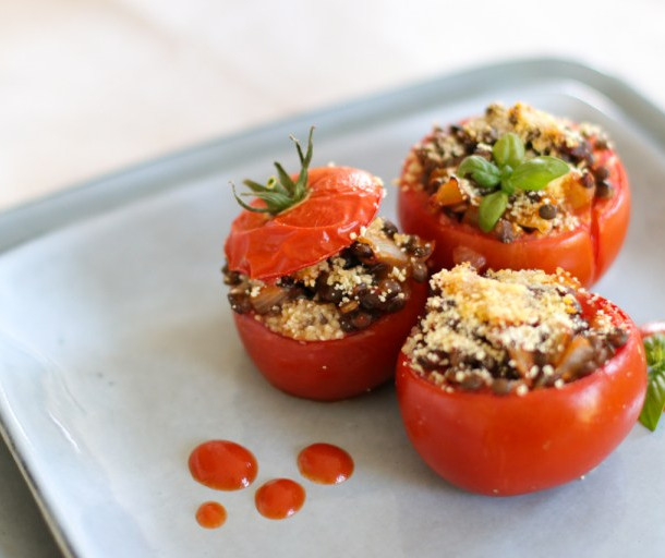 Tomates farcies vegans (adaptation Cyril Lignac-Tous en Cuisine)