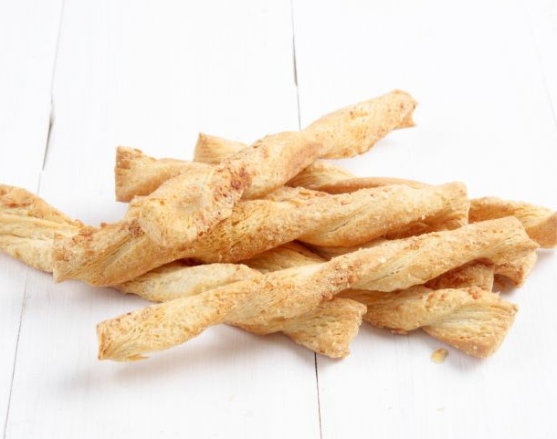Torsades au parmesan, graines de pavot et moutarde