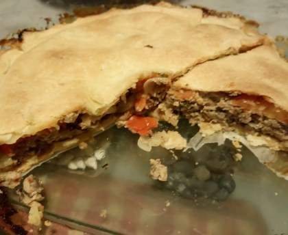 Tourte au boeuf, au porc et aux tomates