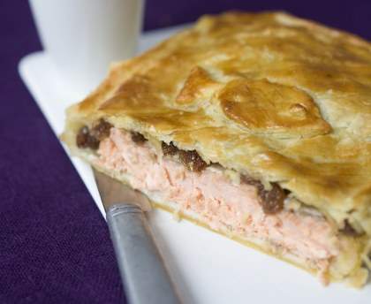 Tourte de poisson au gingembre et raisins