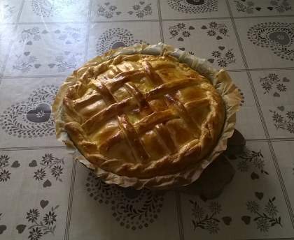 Tourte feuillettée à la viande hachée