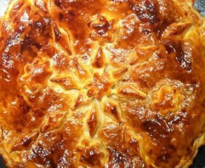 Tourte jambon, champignons et munster
