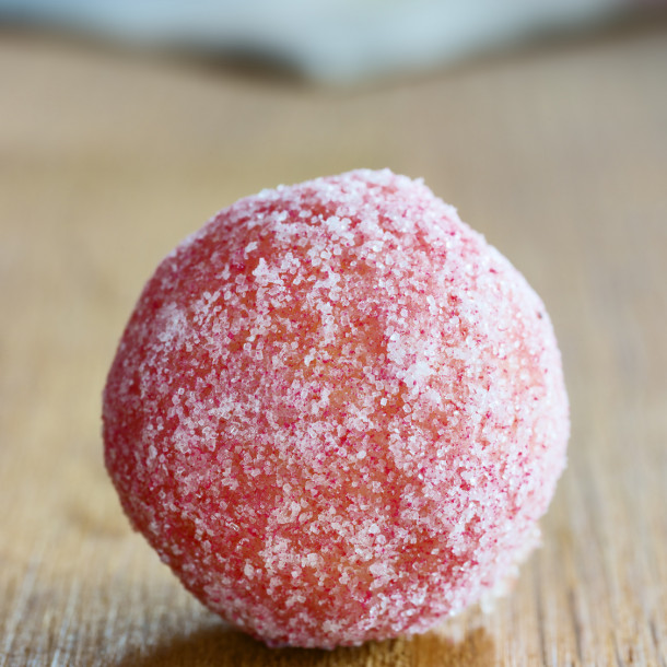 Truffes aux biscuits roses de Reims