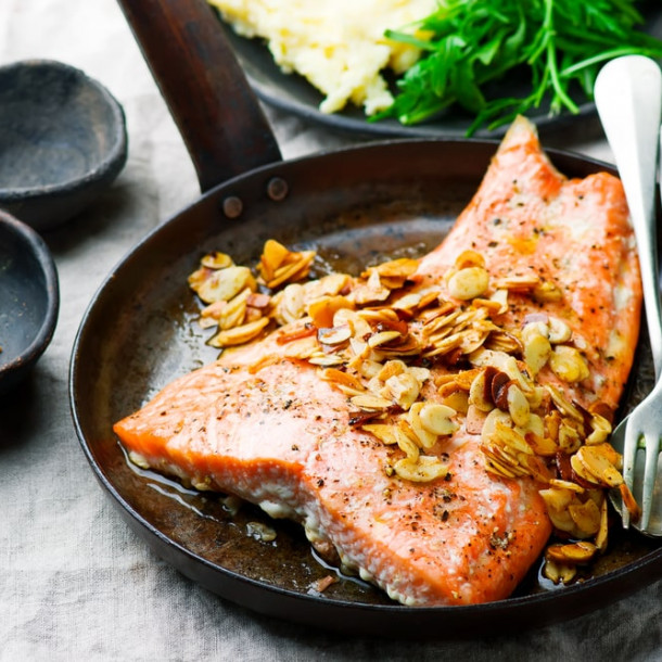 Truite aux amandes en papillote