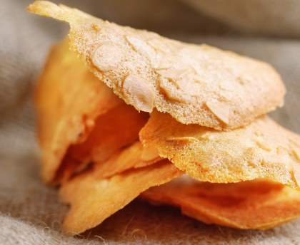 Tuiles aux amandes et à l'orange