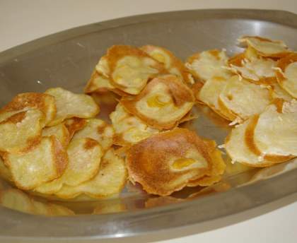 Tuiles salées au fromage 