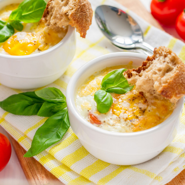 Œufs cocotte aux légumes confits