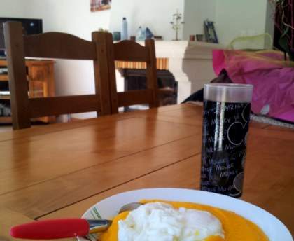 Velouté de carottes et ses oeufs mollet