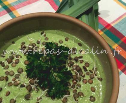 Velouté de poireaux à la châtaigne