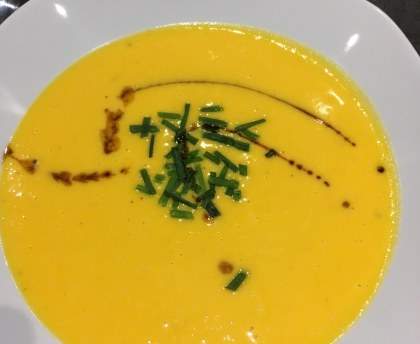 Velouté de potimarron, pommes de terre, carottes