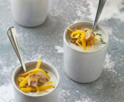 Velouté d'endive à la mimolette
