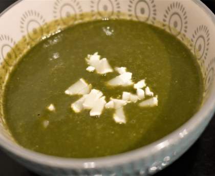 Velouté d'épinards et fromage de chèvre