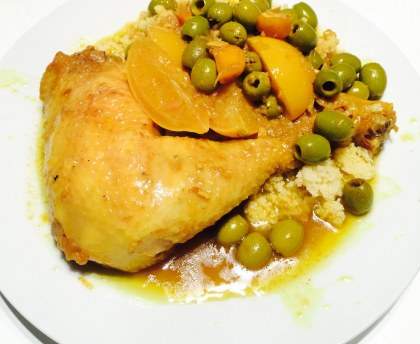 Véritable tajine poulet olives et citrons confits et huile d'argan