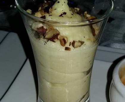 Verrine de purée de panais aux noisettes torréfiées