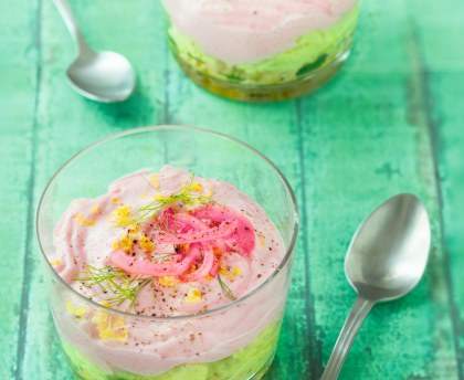 Verrine ricotta-avocat-tarama
